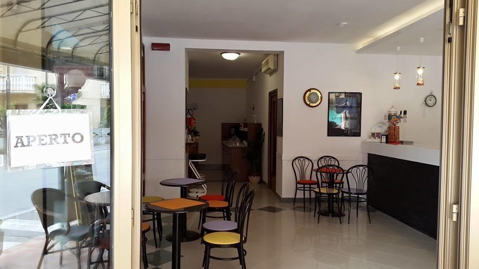 Hotel Fornaro Caorle Extérieur photo