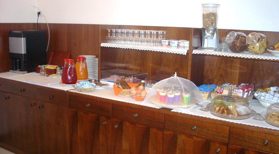 Hotel Fornaro Caorle Extérieur photo