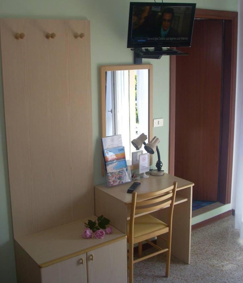 Hotel Fornaro Caorle Extérieur photo